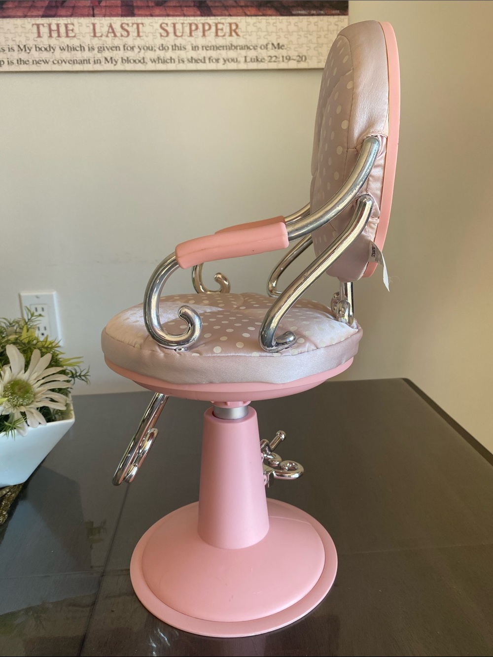 (Retired) Our Generation Battat Sitting Pretty Salon Chair 18” inch doll toy - Picture 8 of 10